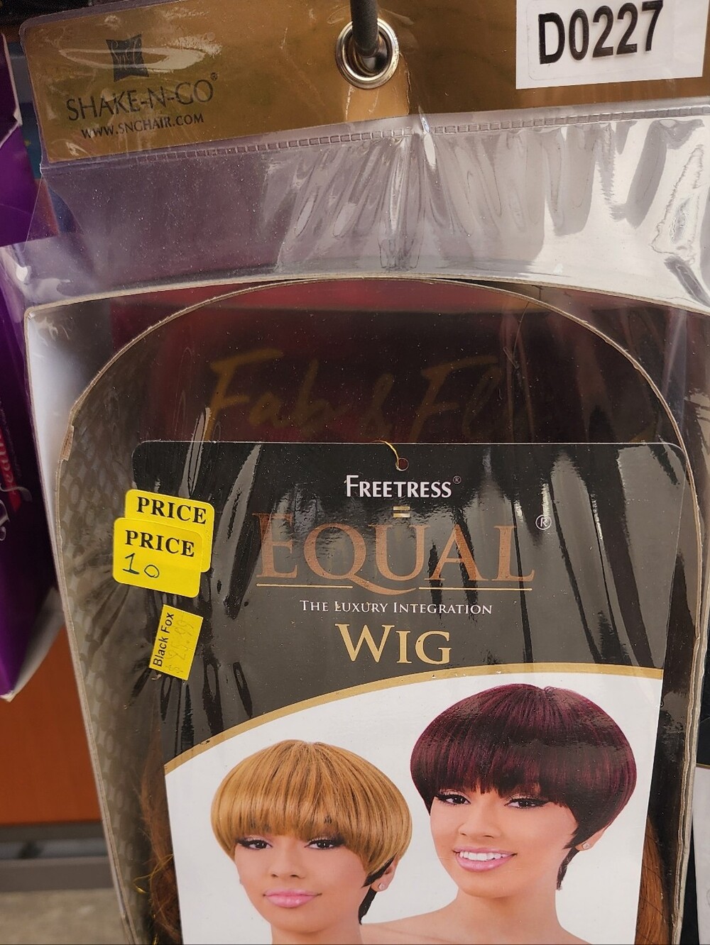 Equal Wig - Short Pixie with Bangs Color  D0227